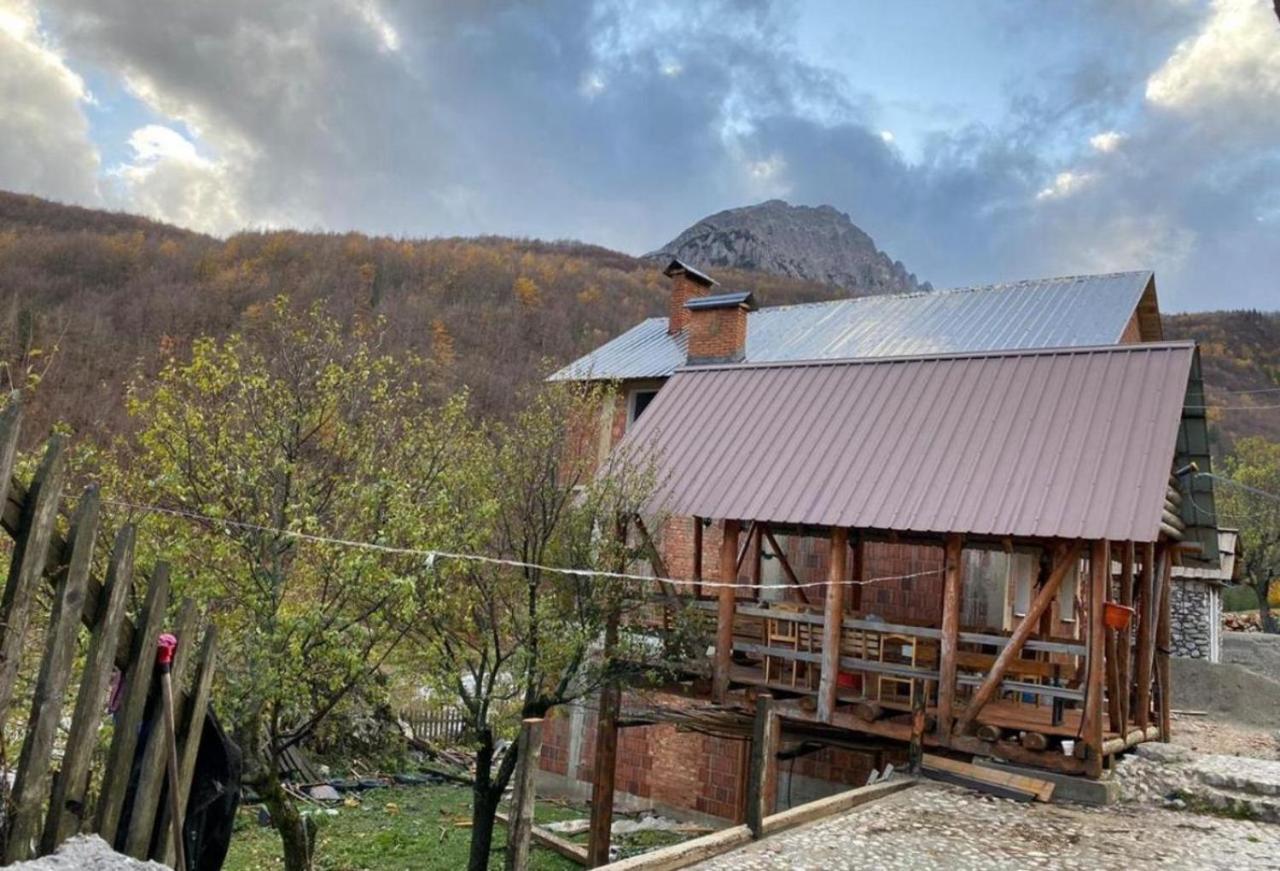 Guest House Kukaj Valbone Luaran gambar