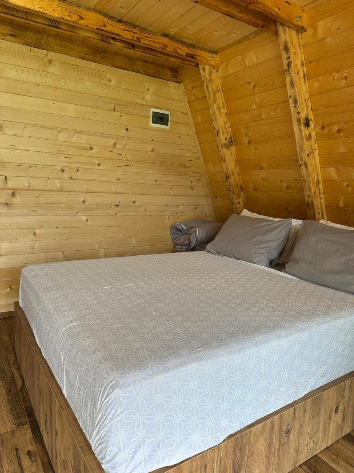 Guest House Kukaj Valbone Luaran gambar