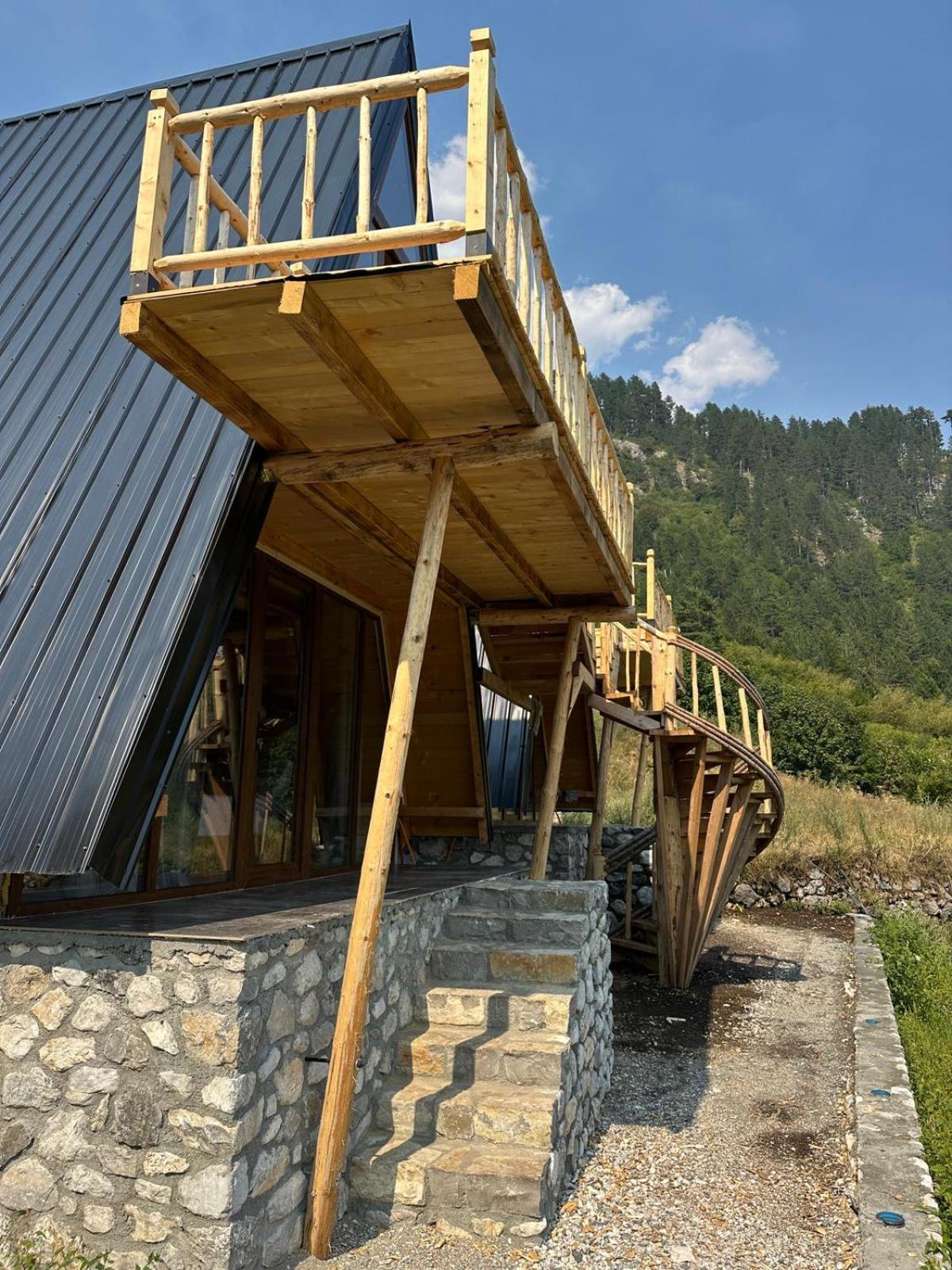 Guest House Kukaj Valbone Luaran gambar