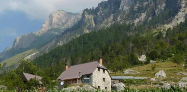 Guest House Kukaj Valbone Luaran gambar